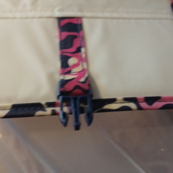 Vera Bradley lunch bag - Picture 7 of 9